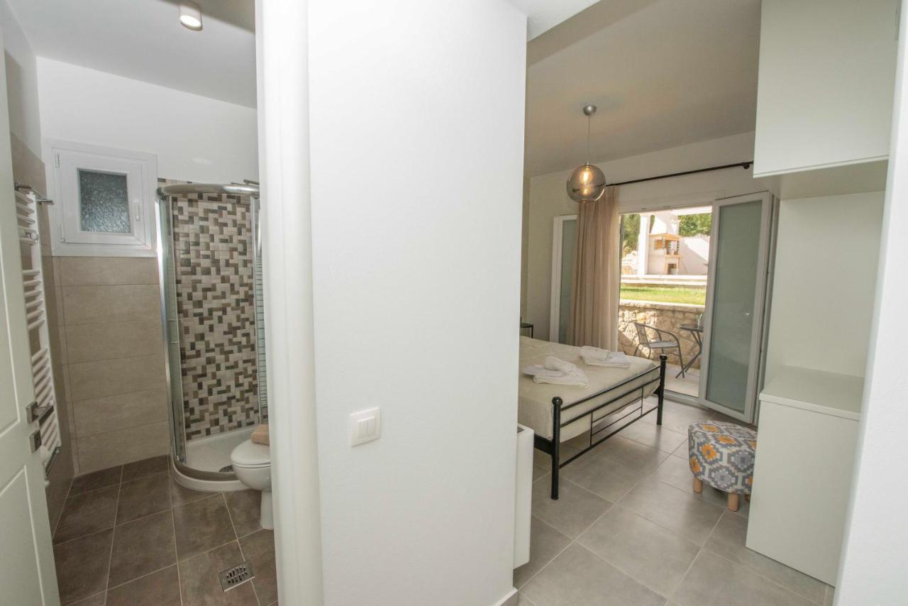 Villa Martha Perithia Corfu Bagian luar foto
